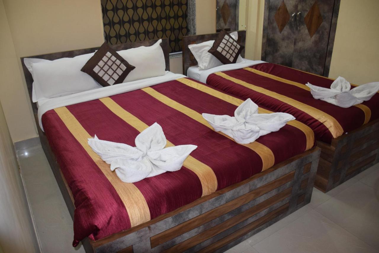 Recline Hotel And Restaurant Gauripur ภายนอก รูปภาพ